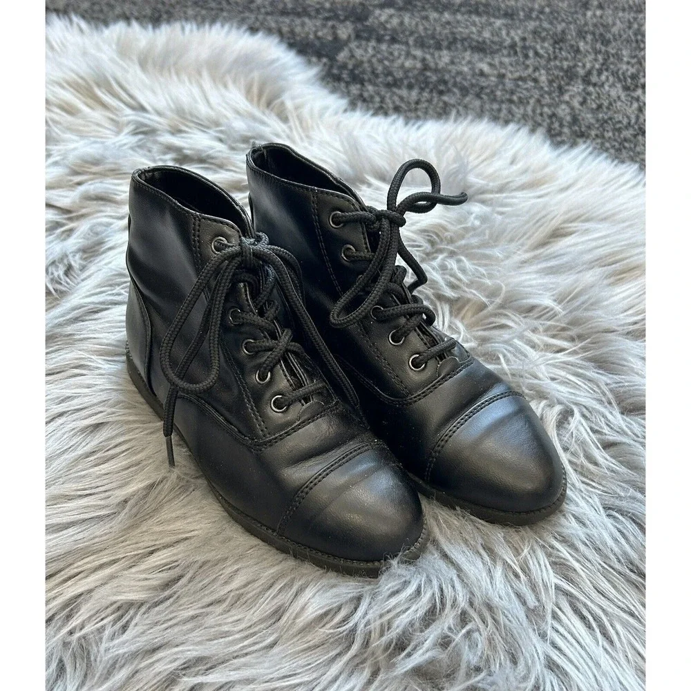Vintage North West‎ Blue Brand Girls Black Lace Up Boots 12